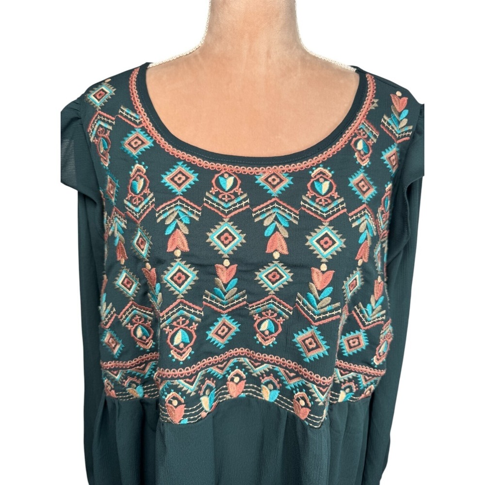 Savannah Jane 1X Top Green Pink Embroidered Aztec Boho Office Feminine‎ - Picture 2 of 13